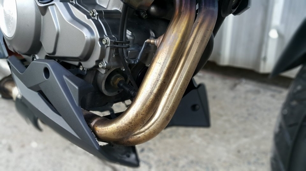 TNT300 2015 พร้อมใช้งาน วิ่ง8000 ไม่ล้มไม่ชนไม่แปะ สวย ราคาต่อรองได้ครับ