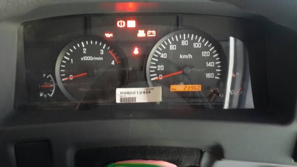 6 ล้อ ISUZU  NPR 150 แรง วิ่งแค่ 24,000 กม.ดั้ม คอกเกษตร สภาพสวยมาก 1.08 ล้าน ต่อรองครับ