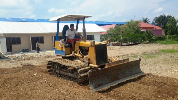 ขายรถแทคเตอร์ D2OP-6 ปรับได้ทุกทิศทาง