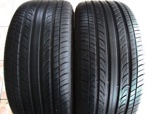 ขายยาง DEESTONE 225-40-18 ปี15 ดอกเพียบ (1คู่)