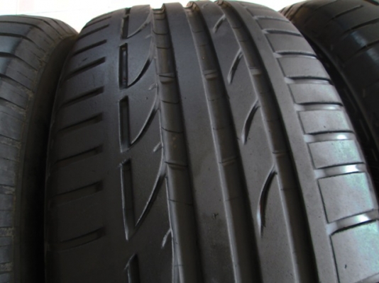 ขายยาง BRIDGESTONE S001 (RFT) 245-50-18 ปี14 ดอกแน่นๆ 1ชุด