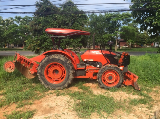 รถไถM7040 รถไถM7040