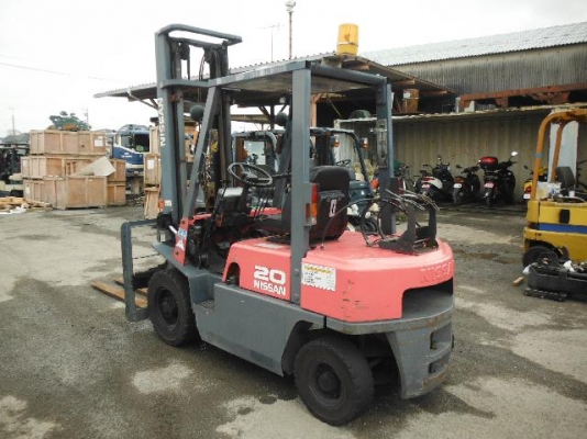 รถโฟล์คลิฟท์รอนำเข้า NISSAN รุ่น PJ02-114254  นำเข้าจากประเทศญี่ปุ่น 100\% ไม่เคยใช้งานในประเทศไทย