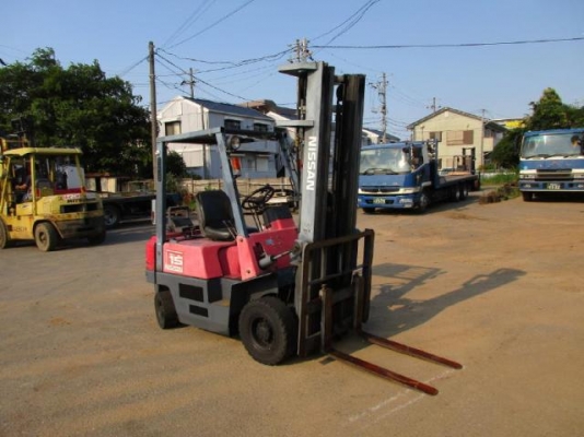 รถโฟล์คลิฟท์ NISSAN รุ่น NJ01-111235 นำเข้าจากประเทศญี่ปุ่น 100\% ไม่เคยใช้งานในประเทศไทย