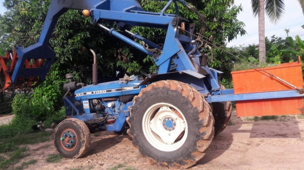 รถคีบอ้อย