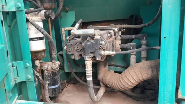 ขายรถแบคโฮ KOBELCO SK.140-8 ไฟฟ้าครบ เอกสารอิมวอย รถพร้อมใช้ สวย 9000 กว่า ช.มราคาย้อมๆแค่.1650000  สนใจรีบจองด่วน