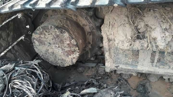 ขายรถแบคโฮ KOBELCO SK.140-8 ไฟฟ้าครบ เอกสารอิมวอย รถพร้อมใช้ สวย 9000 กว่า ช.มราคาย้อมๆแค่.1650000  สนใจรีบจองด่วน