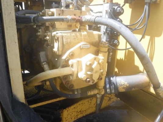 ขายรถขุดนำเข้าเก่าญี่ปุ่น komatsu pc120-5รถสวยเดิม รถถึงไทยเร็วๆนี้สนใจติดต่อสอบถาม 092-3309229 อี๊ด