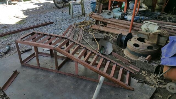 ขายสะพานขึ้นรถ