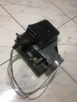 ขายแอร์โฟรm20 6สูบ สภาพok มีรับประกัน ราคา2000 โทร0924462525โส กทม