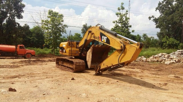 ขายด่วน  รถแคโฮ  CAT 320D  สภาพดีมาก  พร้อมใช้งาน  6900  ชั่วโมง