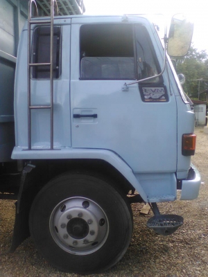 อีซูซุล้อกกี้