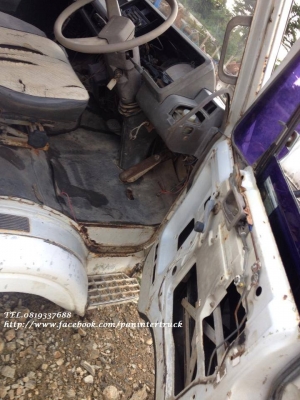 ขายถูกด่วนๆหัวเก๋งรถบรรทุก 10 ล้อ(มีแค๊ป)-หัวลาก /CABIN NISSAN UD *สินค้าเก่าไทย ขายตามสภาพ* ราคาเพียง 18,000 บาท