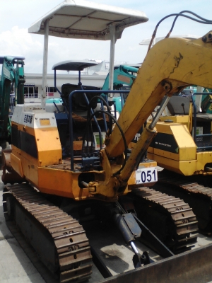 ขายแม็คโค pc-10-3 ราคา150000