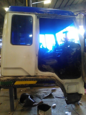 เฉินหลงFN528