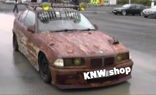 สร้างสนิมติดรถยนต์ตามสไตล์ LookRat สร้างสนิมติดรถยนต์ตามสไตล์ LookRat