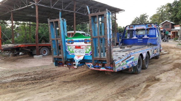 ขาย (770.000). เทรนเลอร์ 10ล้อ2เพลาขนรถเกี่ยวแบคโคร สวยสดพร้อมใช้งาน ขาย (770.000). เทรนเลอร์ 10ล้อ2เพลาขนรถเกี่ยวแบคโคร สวยสดพร้อมใช้งาน