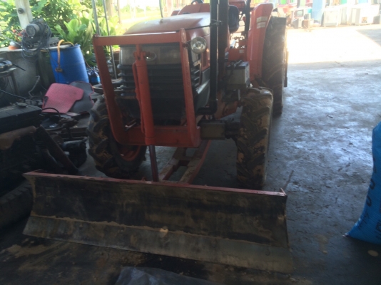 ขายรถไถ 45 แรงด่วนอุปกร 1 ชิ้น     ผานหน้า     ยางหลังเปลียนผึ่งเปลี่ยนใหม่ สภาพลุยงานได้เลย  ต่อทีเบอร์0991751349  สิทธิ์คับ
