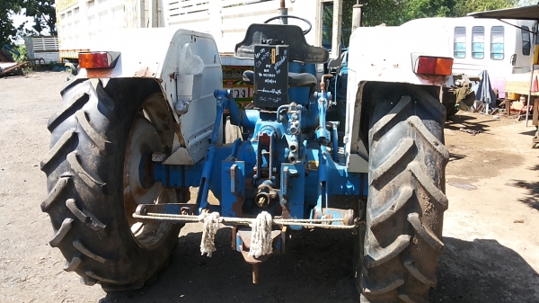 FORD 6610 II T6 2WD ปั้มกลม 360,000 FORD 6610 II T6 2WD ปั้มกลม 360,000
