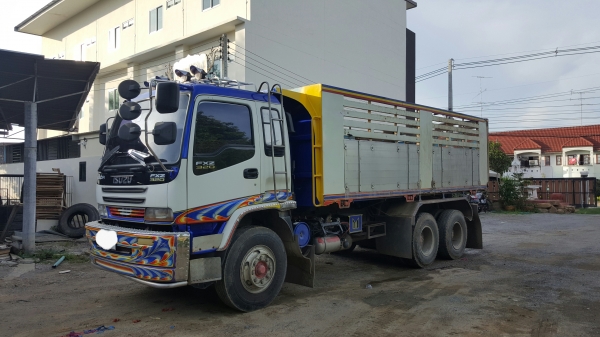 ขายสิบล้อพ่วง isuzu 320