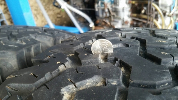 ยาง BF ALL-Terrain 265/70R17 ปี13 (เฉพาะยาง) ยาง BF ALL-Terrain 265/70R17 ปี13 (เฉพาะยาง)