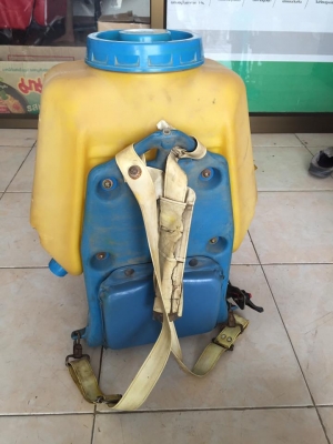 เครื่องฉีดยาน้ำ  KAWASAKI เครื่อง3แรง 2จังหวะ ปั้มลูกสูบ