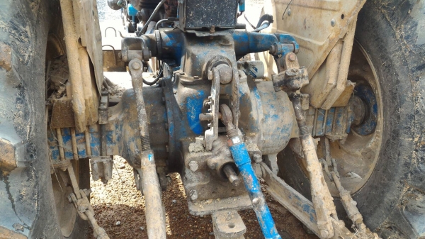 ขายรถไถ FORD 6600 อุปกรณ์5ชิ้น 1.ดันหน้า 2.ผาน7 CMT 3.ตัวจัดหญ้า 4.เจาะหลุม 5.ผา3 ราคา 390,000  มีบริการขนส่งทั่วไทย DC Tractor Rayong 0818618678,0899347475 https://www.facebook.com/DC-Tractor-Rayong-307154532717928/shop?ref=page_internal&amp;rid=30715453