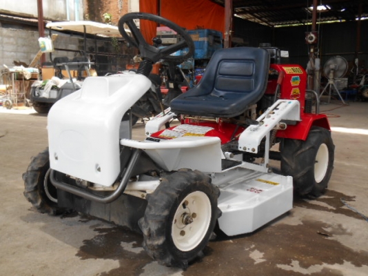 รถตัดหญ้า OREC RM90V พร้อมใช้งาน