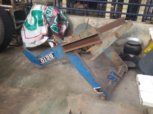 ดันหน้ารถไถฟอร์ดCMT