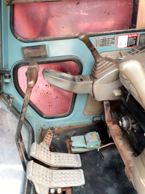ขาย 935,000 HITACHI EX 310-2 ไฟฟ้าครบ เครื่องดี ปั้มแรง เอวแน่น ช่วงล่างดี(แผ่นแทรคอ่อน1ข้าง)รถสวยพร