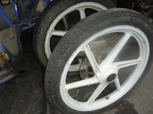 ล้อ Honda nova sonic 2 ล้อ