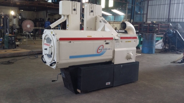 เครื่องสีข้าวกล้องเก่าญี่ปุ่น YANMAR รุ่น RHS300A สภาพเครื่องสวย