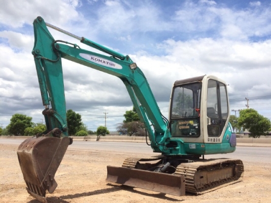 ขายรถแบคโฮ KOMATSU PC45-7 คอลโทรลสั้น รถนอกนำเข้าเอง สภาพสวยพร้อมใช้งาน มีVDOการทำงานครับ ขายรถแบคโฮ KOMATSU PC45-7 คอลโทรลสั้น รถนอกนำเข้าเอง สภาพสวยพร้อมใช้งาน มีVDOการทำงานครับ