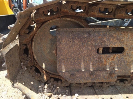 ขายรถแบคโฮ KOMATSU PC45-7 คอลโทรลสั้น รถนอกนำเข้าเอง สภาพสวยพร้อมใช้งาน มีVDOการทำงานครับ ขายรถแบคโฮ KOMATSU PC45-7 คอลโทรลสั้น รถนอกนำเข้าเอง สภาพสวยพร้อมใช้งาน มีVDOการทำงานครับ