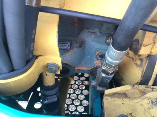 ขายรถแบคโฮ KOMATSU PC45-7 คอลโทรลสั้น รถนอกนำเข้าเอง สภาพสวยพร้อมใช้งาน มีVDOการทำงานครับ ขายรถแบคโฮ KOMATSU PC45-7 คอลโทรลสั้น รถนอกนำเข้าเอง สภาพสวยพร้อมใช้งาน มีVDOการทำงานครับ