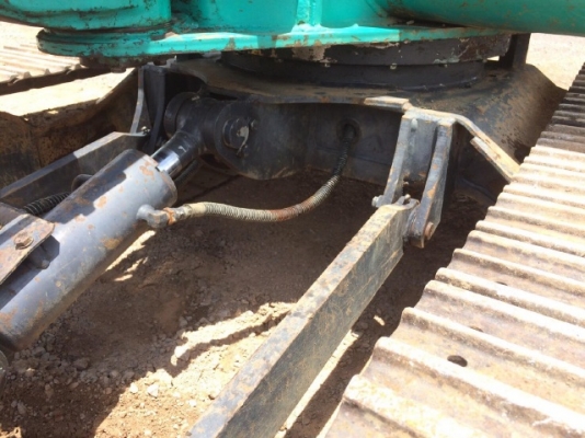 ขายรถแบคโฮ KOMATSU PC45-7 คอลโทรลสั้น รถนอกนำเข้าเอง สภาพสวยพร้อมใช้งาน มีVDOการทำงานครับ ขายรถแบคโฮ KOMATSU PC45-7 คอลโทรลสั้น รถนอกนำเข้าเอง สภาพสวยพร้อมใช้งาน มีVDOการทำงานครับ