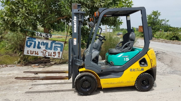 ขายด่วนรถยกKOMATSU FG15-20ยก1.5ตันเสาสูง3เมตรยางตัน4เส้นใหม่รถนอกเพิ่งนำเข้ามายังไม่เคยใช้งานในเมืองไทยเลย