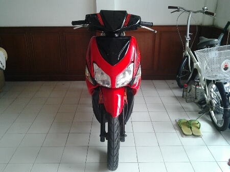 ขายมอไซค์ ปี50 ฮอนด้า คลิ๊ก รุ่น Tune Up เครื่อง110cc. เครื่องดีแน่นๆ ล้อเดิมๆ วิ่งดี พร้อมใช้ ภาษีขาด1ปี เล่มทะเบียนครบ ขายถูกๆครับ