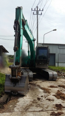 รถแบคโฮ KOBELCO SK - 140 , ( รถทำงาน 2x,xxx ชม. ) สนใจติดต่อ 081 - 6079515