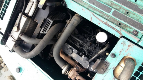รถแบคโฮ KOBELCO SK - 140 , ( รถทำงาน 2x,xxx ชม. ) สนใจติดต่อ 081 - 6079515