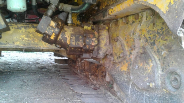 ขาย รถเกี่ยวข้าว เกษตรพัฒนา รุ่นจ้าวช้างไวไฟ อุ้ม 2.5 ตัน ช่วงล่าง 12 HT เครื่อง 6D17 195 แรงม้า ราคาคุยกันได้ครับ