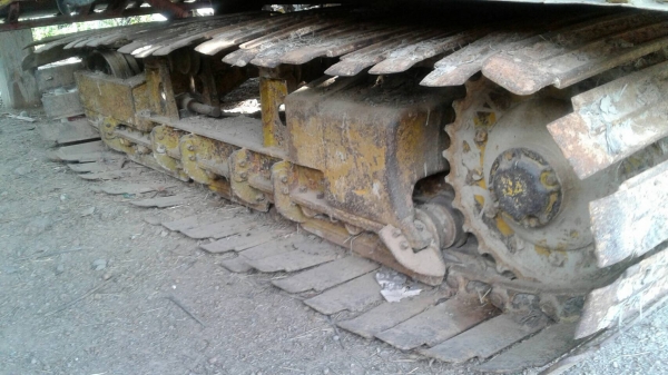 ขาย รถเกี่ยวข้าว เกษตรพัฒนา รุ่นจ้าวช้างไวไฟ อุ้ม 2.5 ตัน ช่วงล่าง 12 HT เครื่อง 6D17 195 แรงม้า ราคาคุยกันได้ครับ