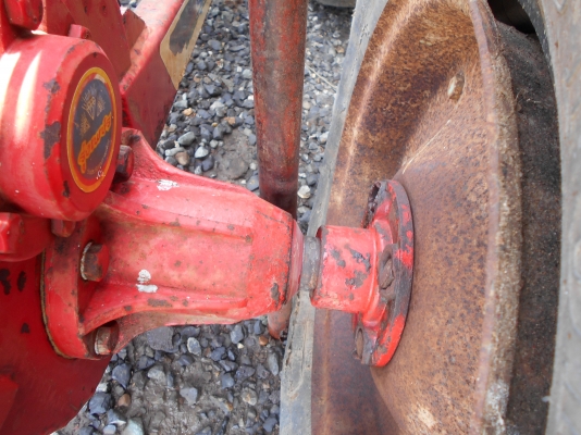 ตัวรุ้งเพชรสวยสภาพดี ตัวยังมั่ยเคยเปีดครับสนจัย  0810074646 ครับอ่างทอง