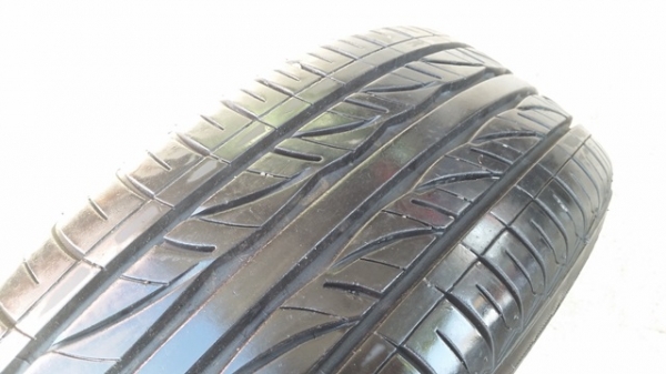 ขายยาง175/65/14 ปี 1915 FRIESTONE F01 4 เส้น