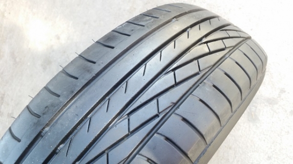 ขายยาง195/65/15 ปี 12 GOODYEAR Excellence 4 เส้น