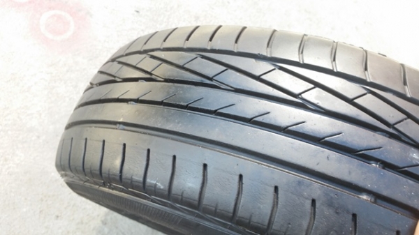 ขายยาง195/65/15 ปี 12 GOODYEAR Excellence 4 เส้น