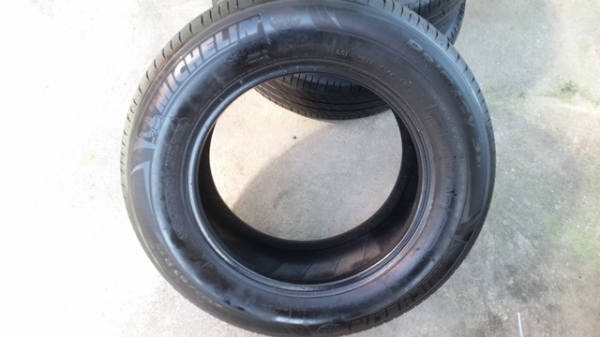 ขายยาง205/65/15 ปี 3113 MICHERLIN 3ST  2 เส้น