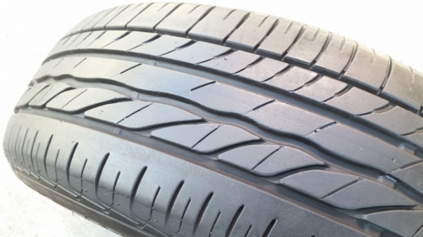 ขายยาง195/65/15 ปี 13 BRIDGESTONE ER300 4 เส้น