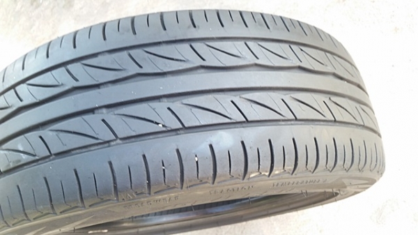 ขายยาง185/55/15 ปี 1313 BRIDGESTONE AR10 4 เส้น