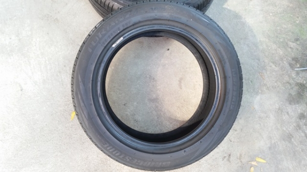 ขายยาง185/55/15 ปี 1313 BRIDGESTONE AR10 4 เส้น